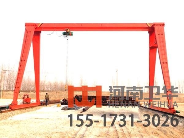 A型龙门吊的小车导电装置有哪些创新设计